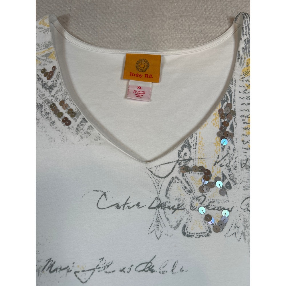 Ruby Rd Womens XL White Graphic V-Neck‎ T-Shirt Sequin Embellished Short Sleeve